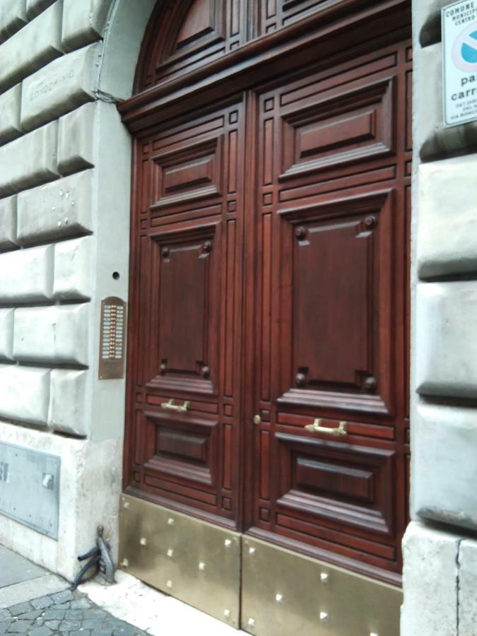 Sixty One Luxury Room Rzym Zewnętrze zdjęcie